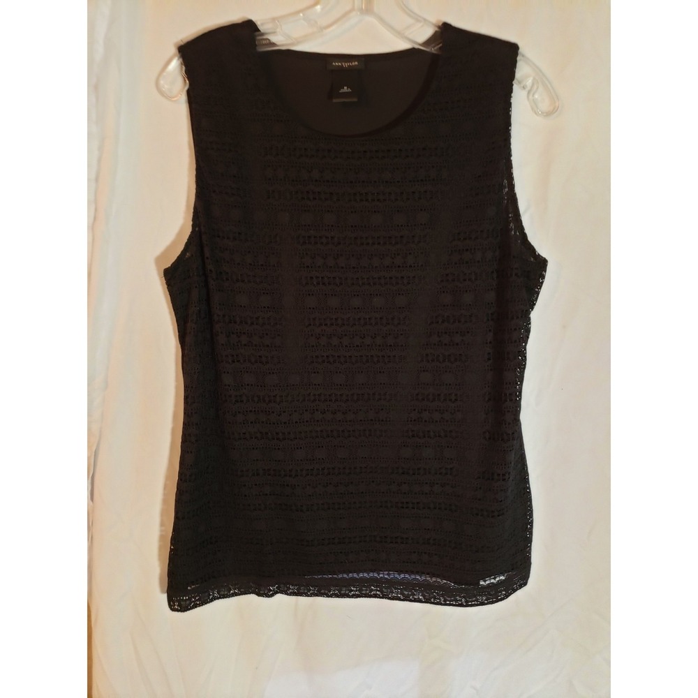 Women's Ann Taylor Sleeveless Black Lace Front Top Size M